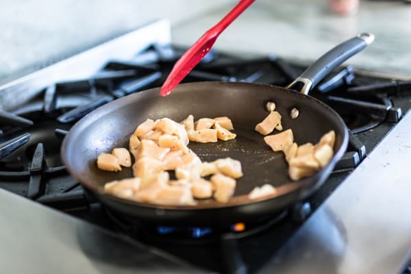 Nonstick skillet